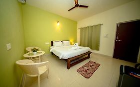 Aqua Wave By Yogitree Hotels
